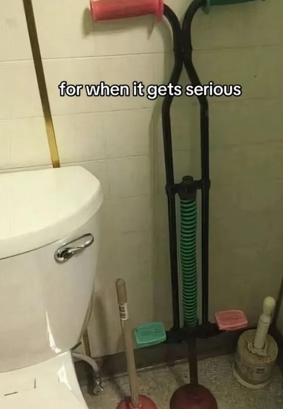 1746283716944.png