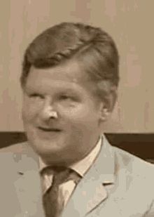 376C603D-8864-4ADC-8E5A-B238C049576A.gif