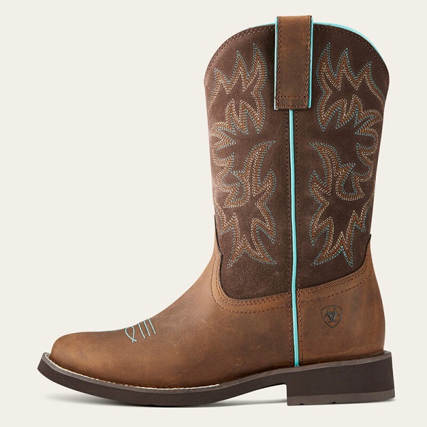 ariat.jpg
