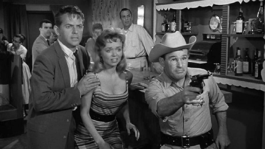 Attack-of-the-50-Foot-Woman-1958-cheating-husband.jpg