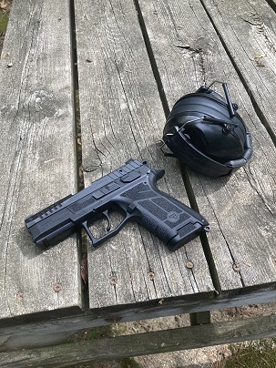 CZ P-09 Nocturne.JPG