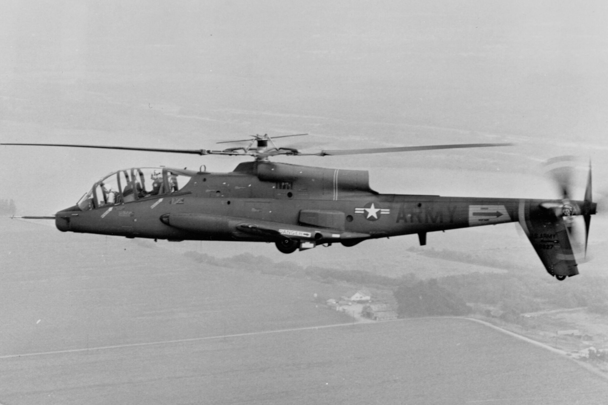 Fettered-Helicopter-Cheyenne-2048x1365-2222200227.jpg