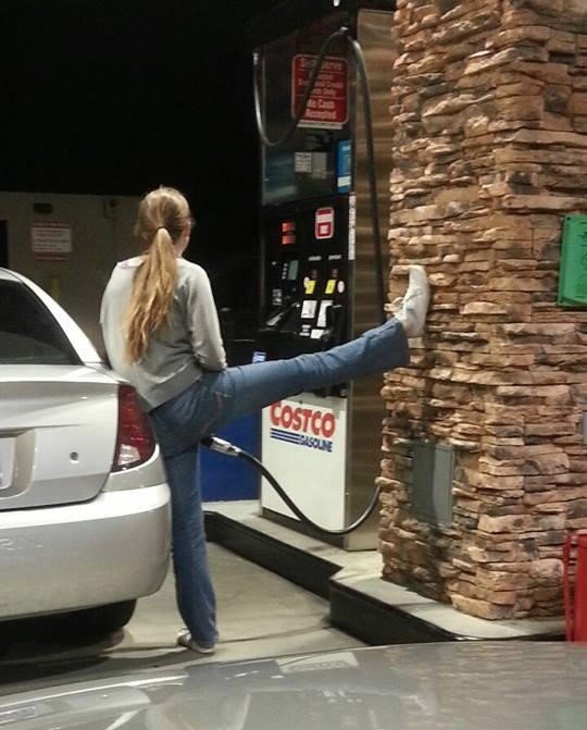 Gas Pump 2.jpg