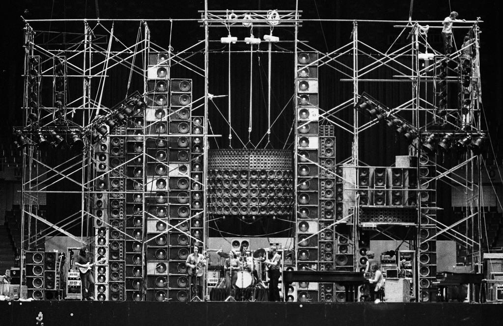 Grateful-Dead-Wall-of-Sound-1024x664.jpg