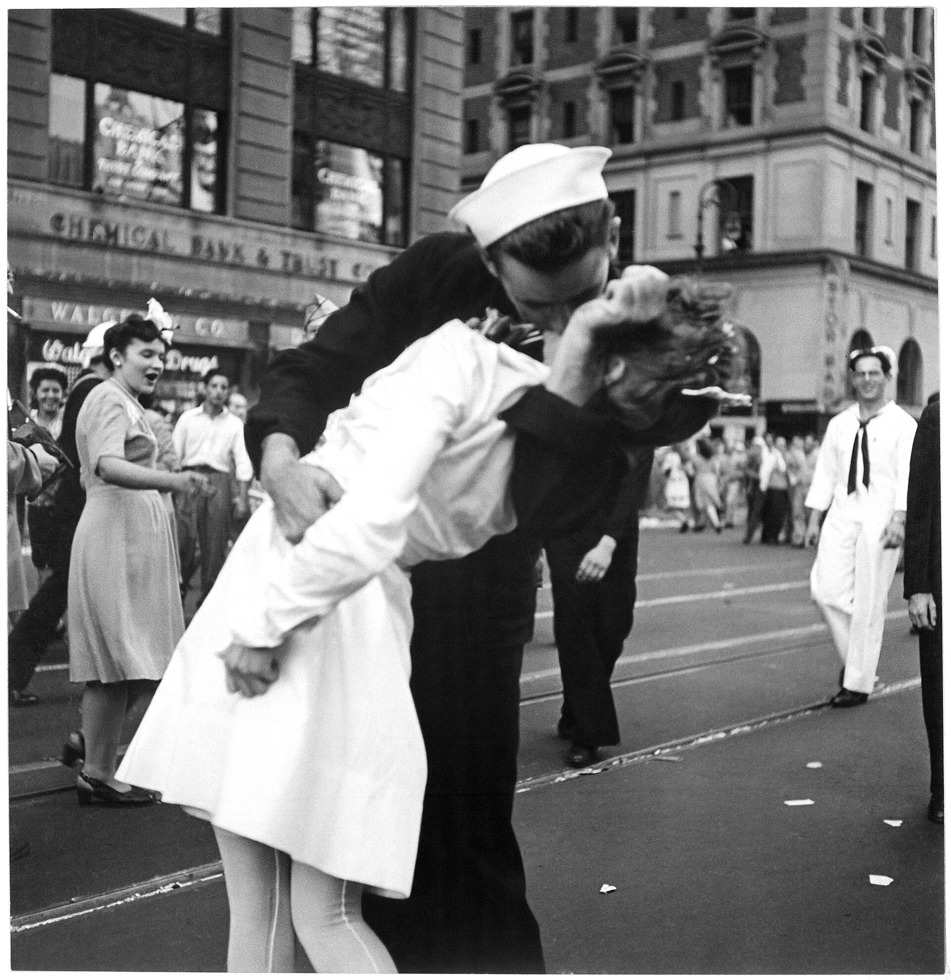 Kissing_the_War_Goodbye.jpg