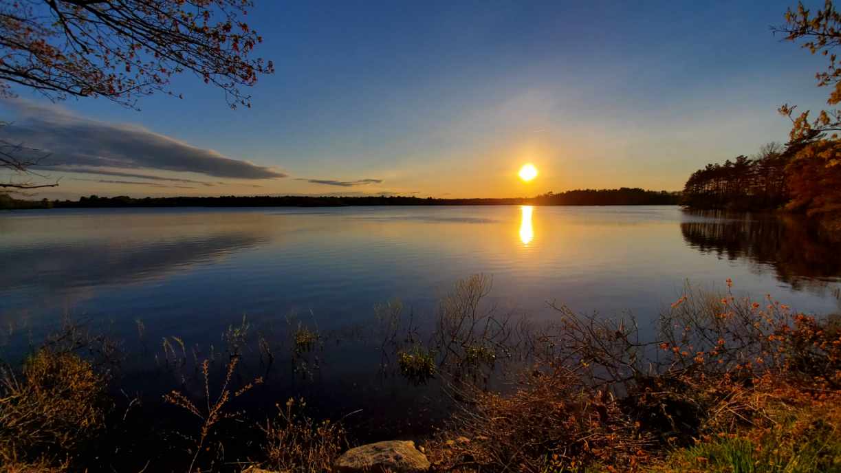 Lake sundown.jpeg