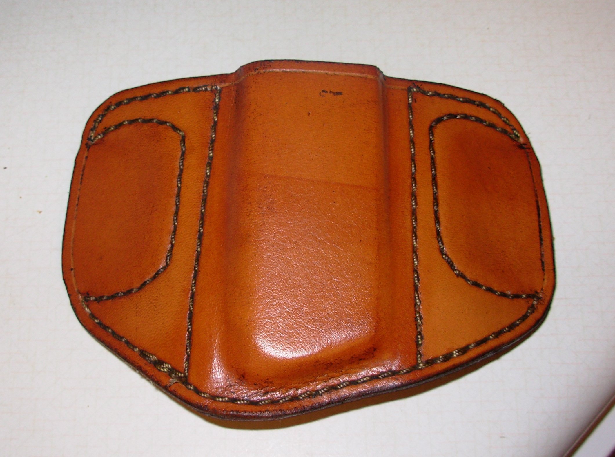 Lobo Mag pouch AW 1.JPG