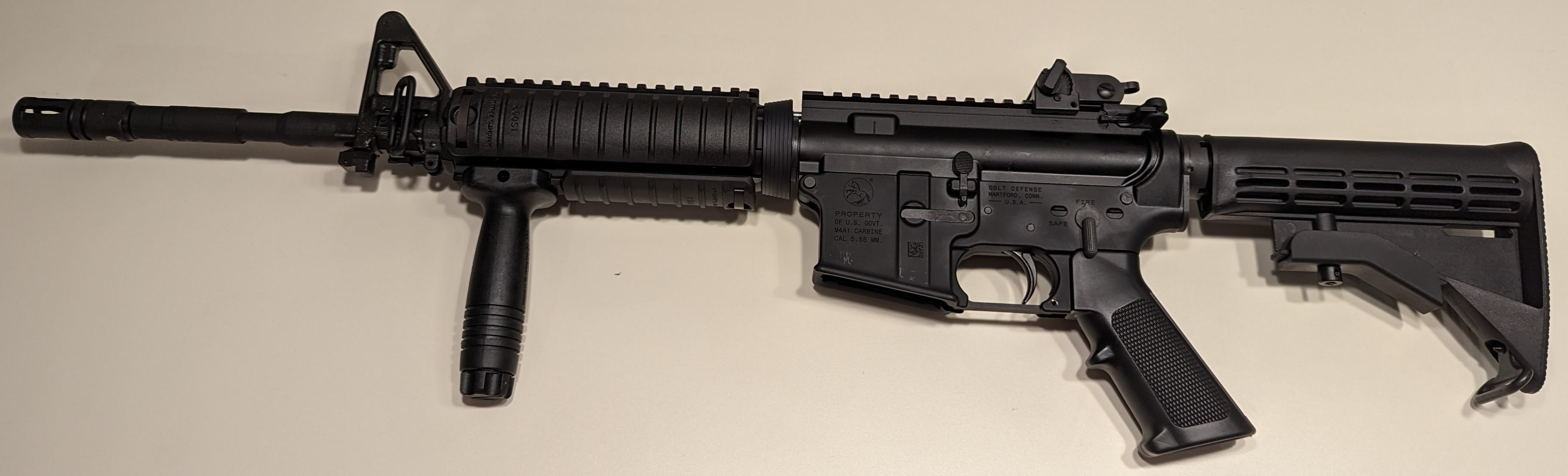 m4a1.jpg
