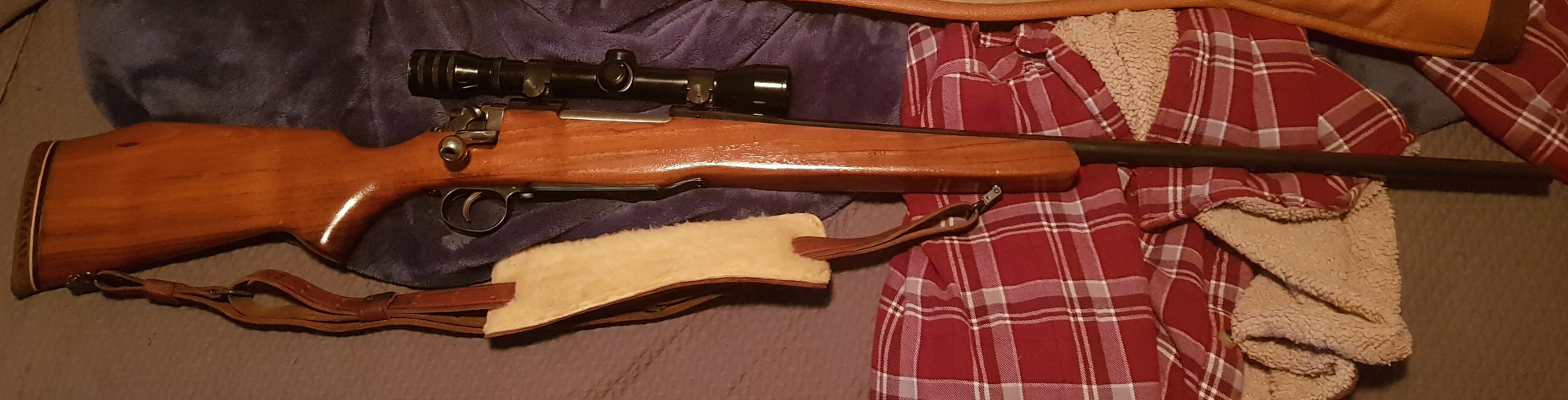 Rifle Right side.png