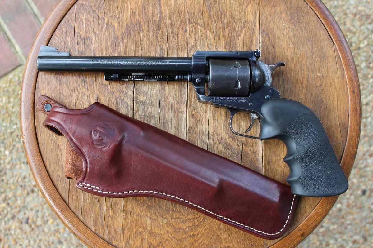 Ruger New Model Super Blackhawk.JPG
