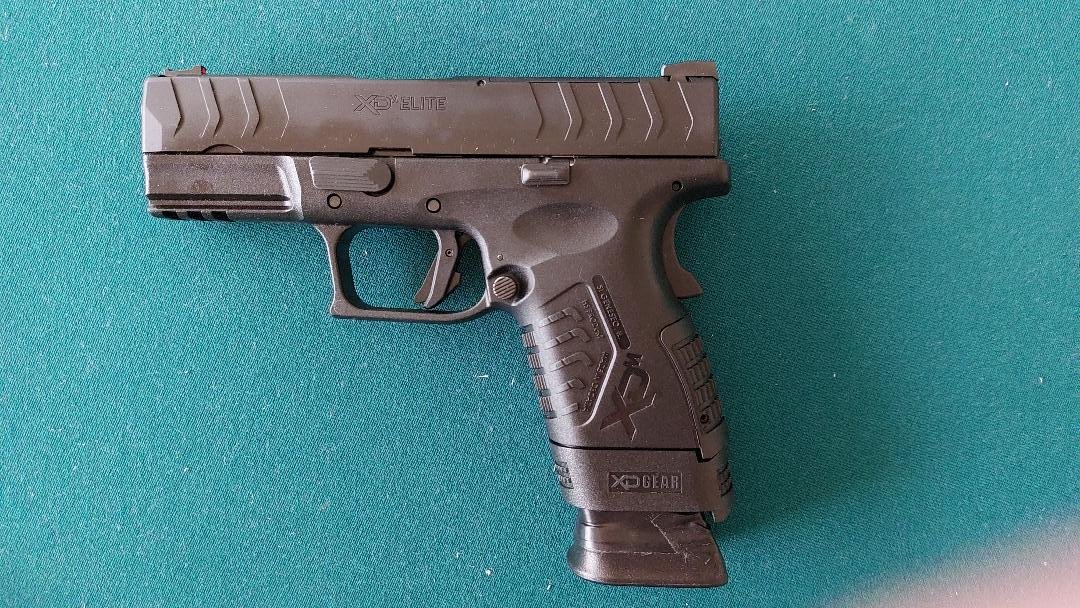S A XDm Elite 10mm Compact  A2.jpg
