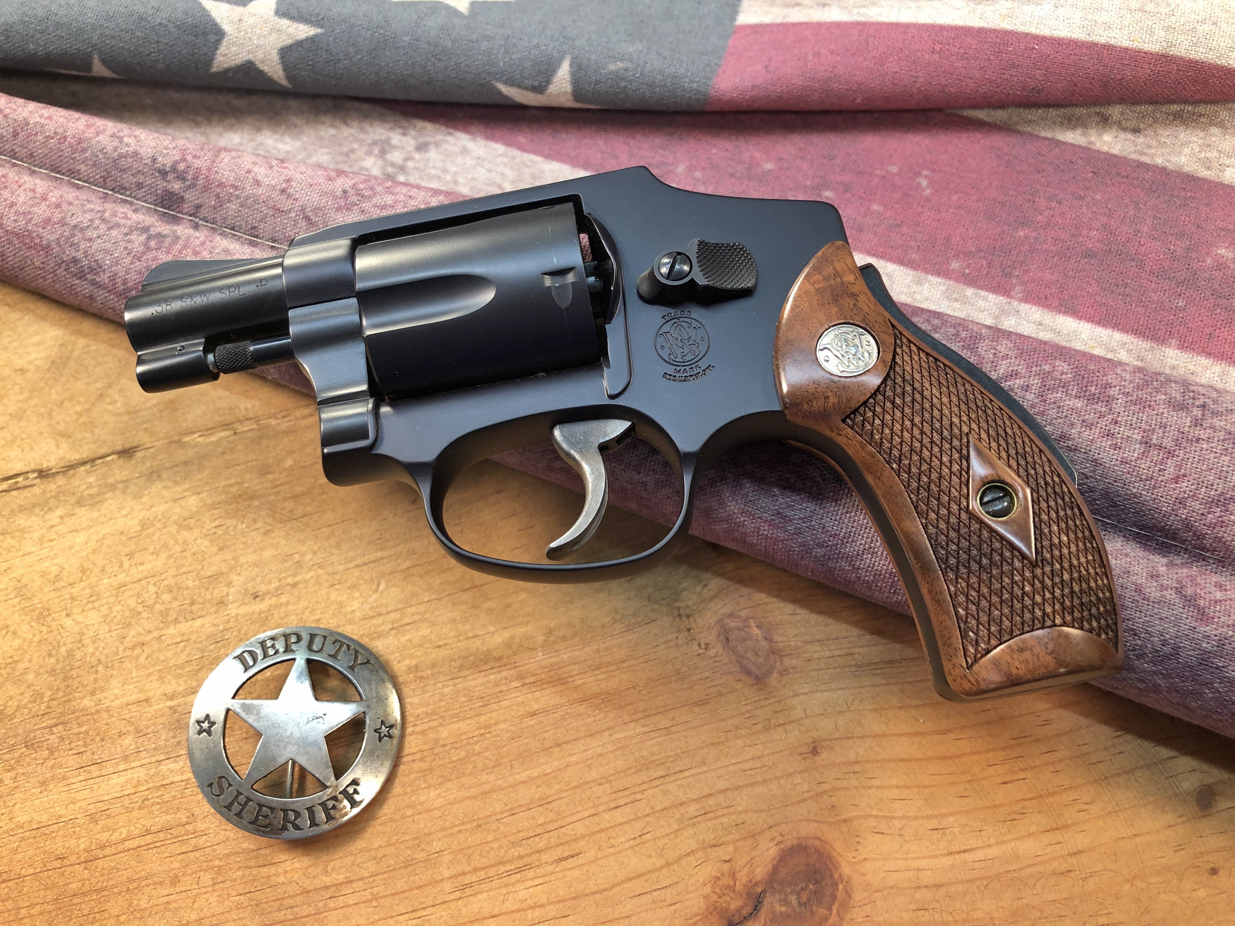 S&W 42n.JPG