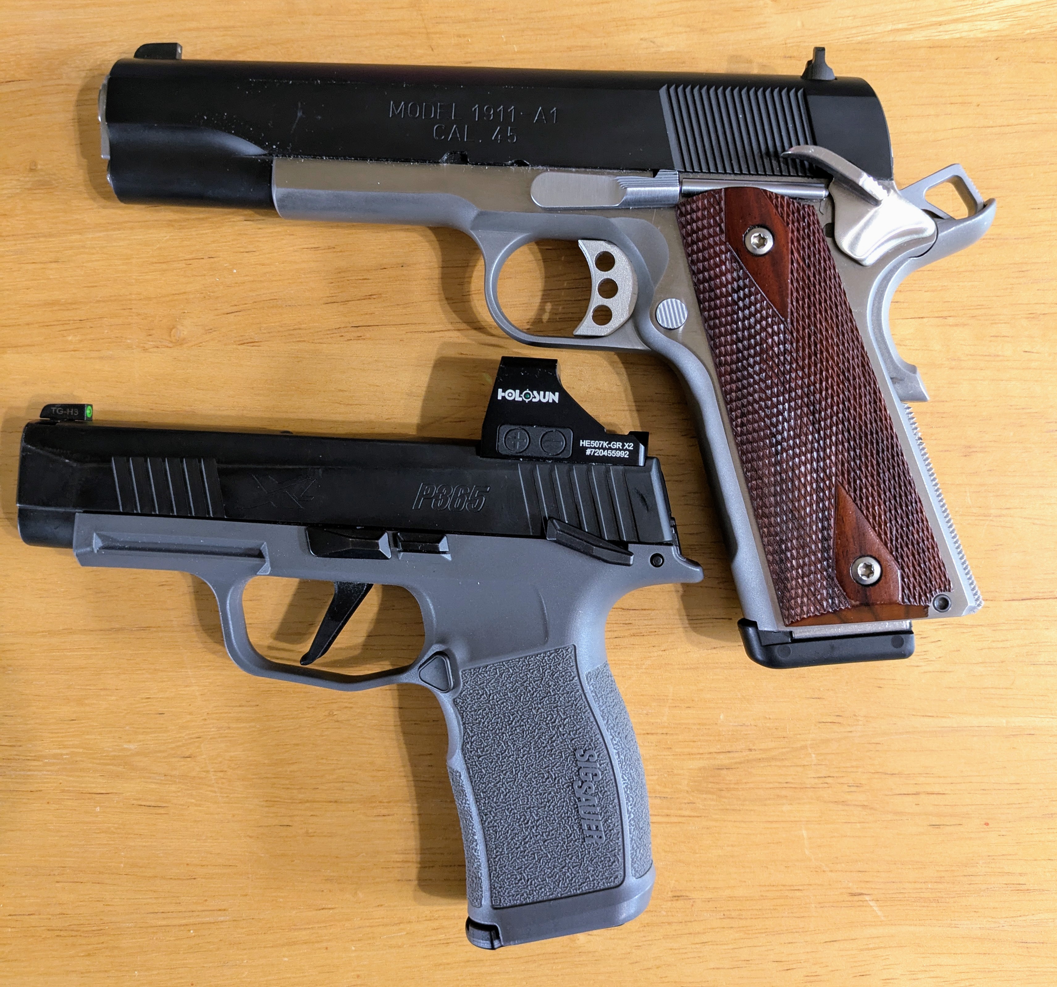 Sig v 1911.jpg