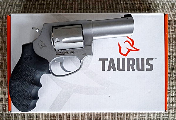 Taurus 605.jpg
