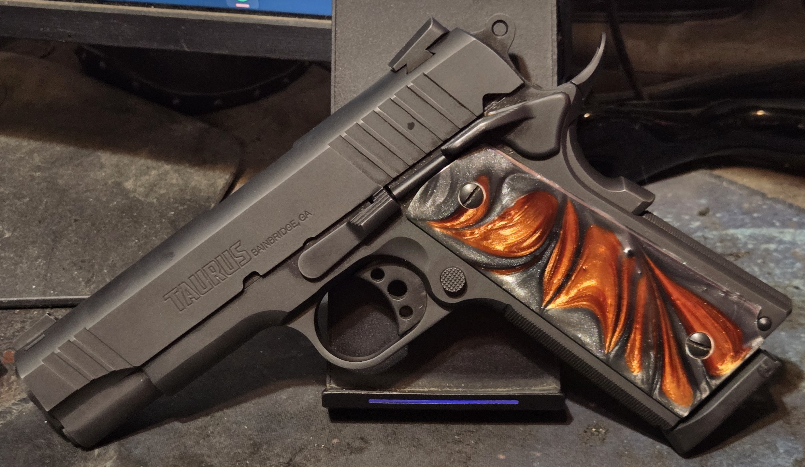 Taurus PT1911 LS Copper Grips 2.jpg