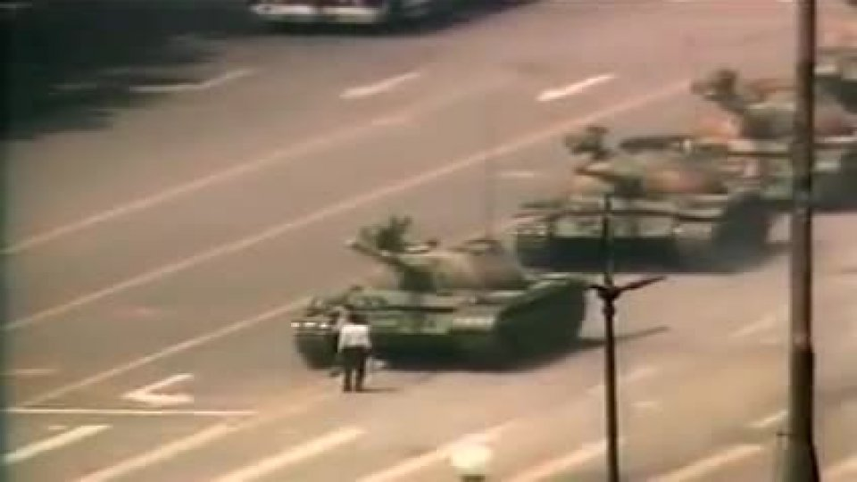 Tiananmen Square Tank Man 4 June 1994.png