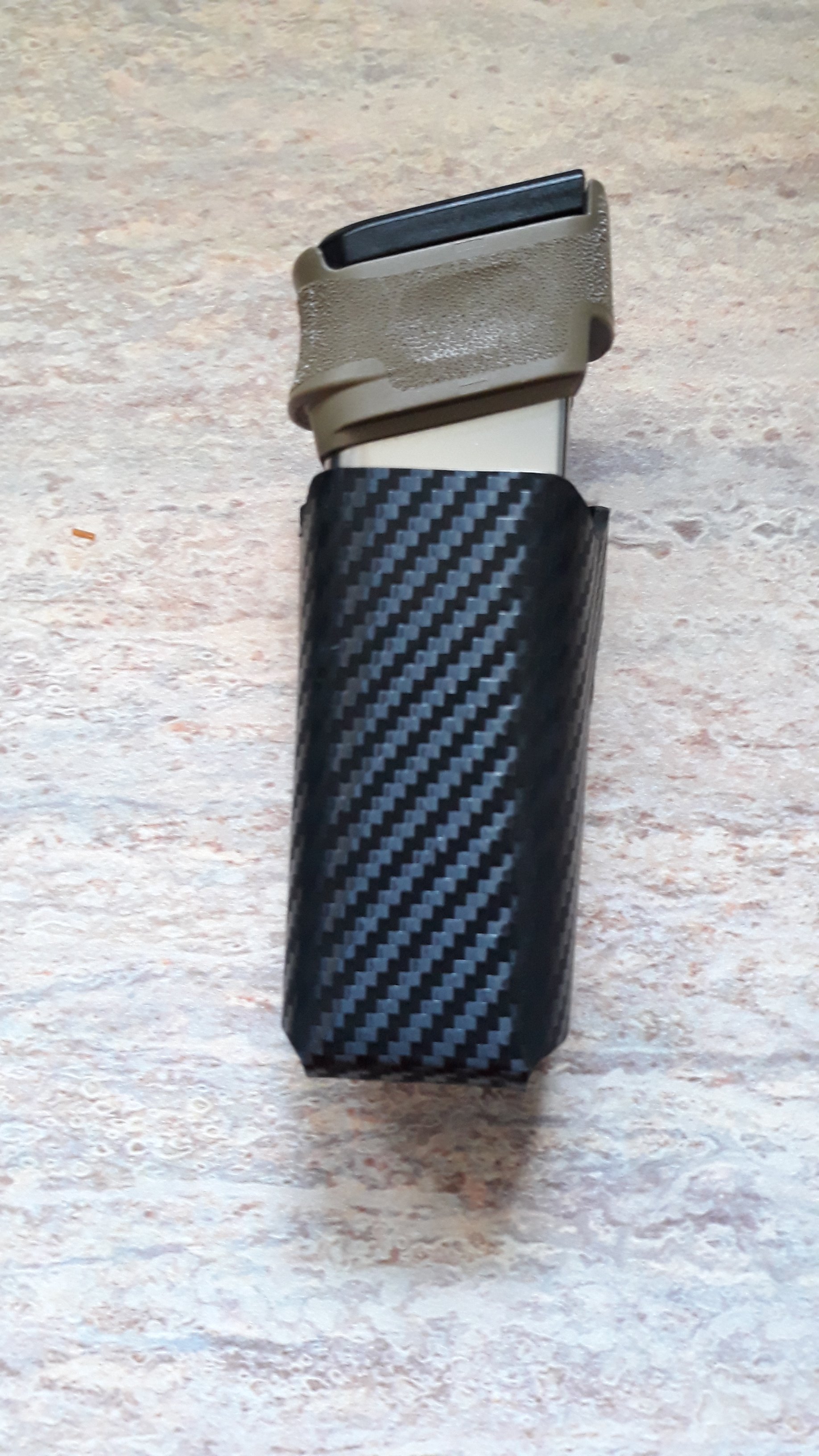 UMTacticalMagPouch.jpg