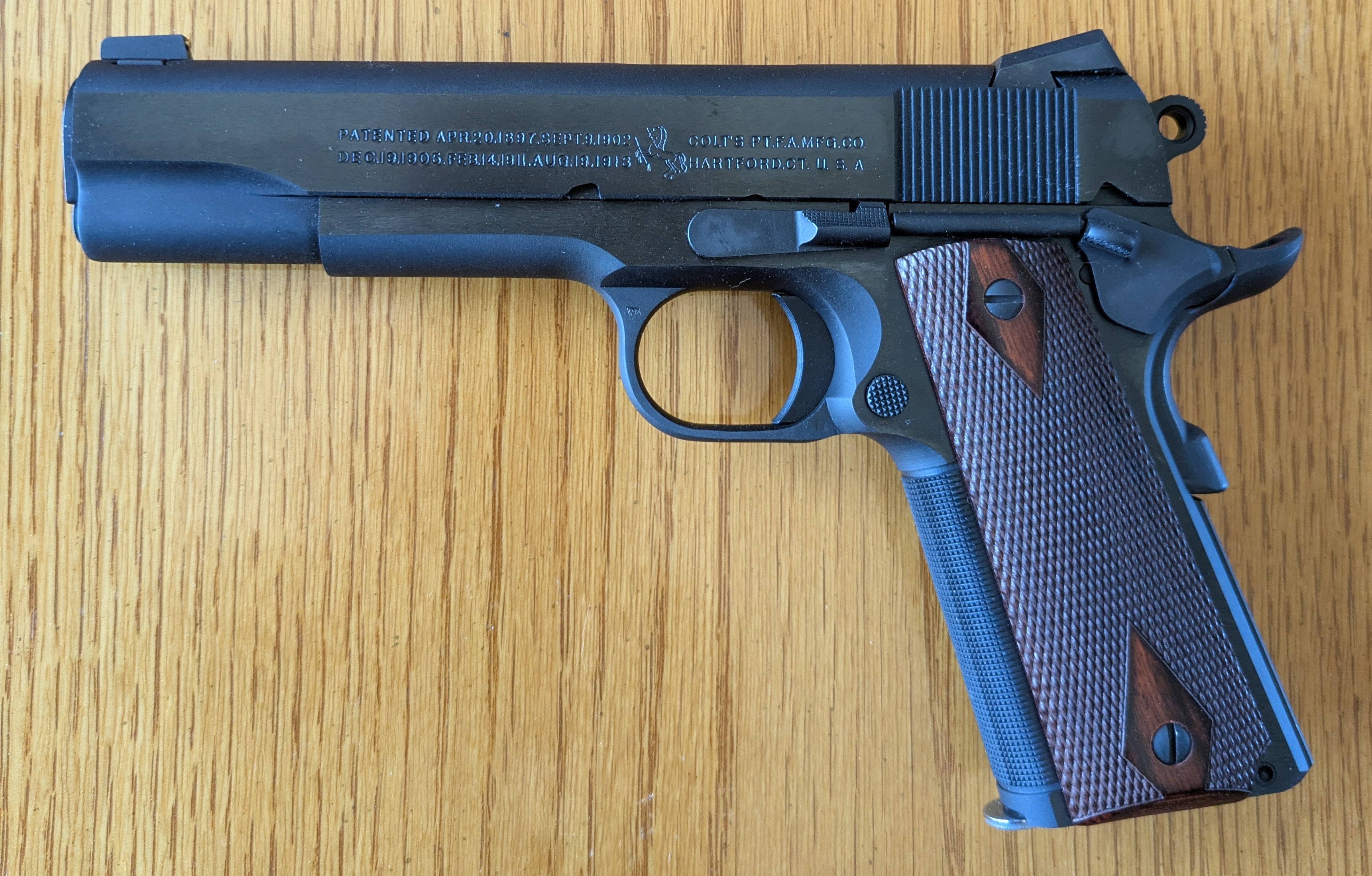 X1911.jpg