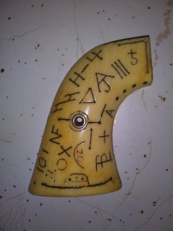 Colt Ivory Grip.jpg