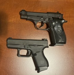 Fatih vs. Glock 42.jpg