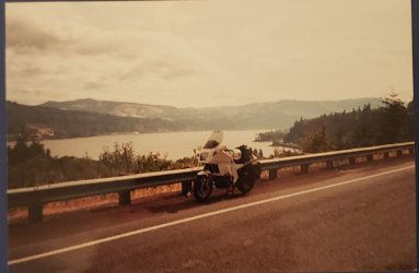 OldBMWK100LTinOregon.jpg