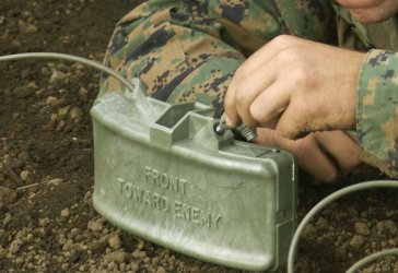 m18-claymore_2.jpg