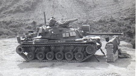 007 Clyde tank C_27 at Dai La Pass (2).jpg