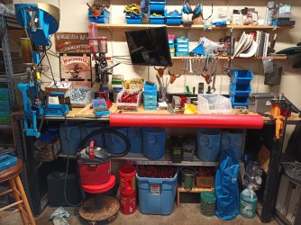 reloading bench.jpg