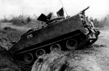 M114Stuck2.jpg