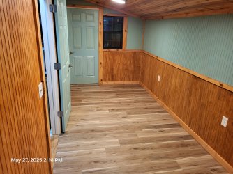 floor small room (1).jpg
