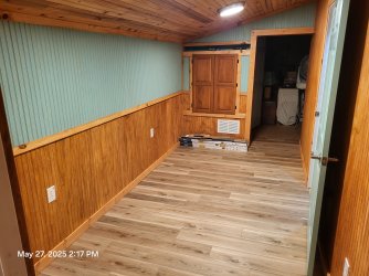 floor small room (4).jpg