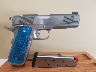 Commander2025-.jpg
