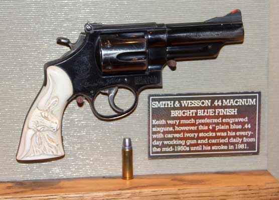 americanhandgunner.com