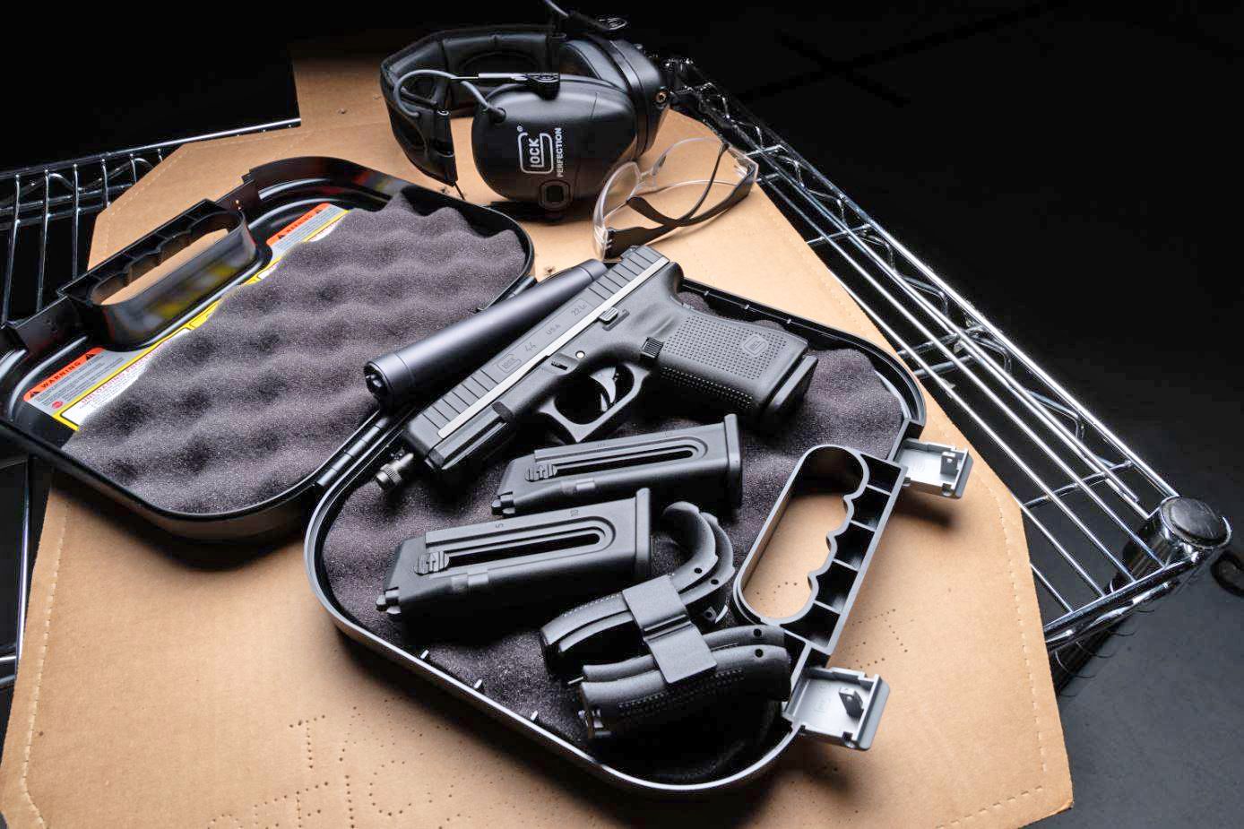gunmagwarehouse.com