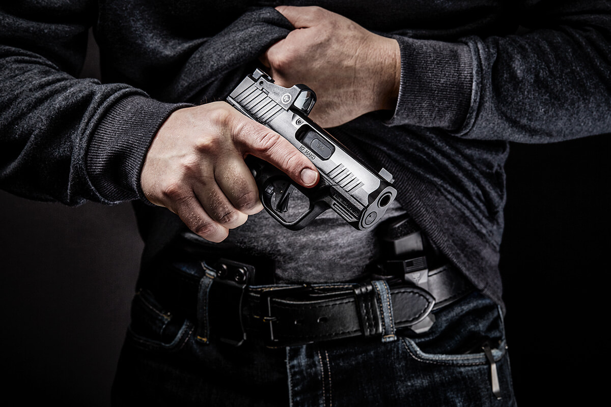 www.handgunsmag.com