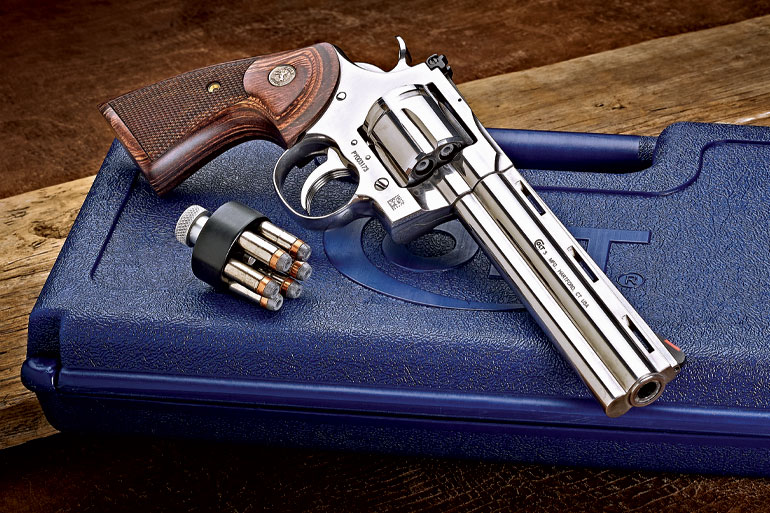 www.firearmsnews.com