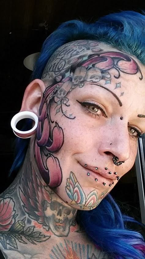 94b4e835eeb610a35ff3d60dde4b488b--piercing-tattoo-piercings.jpg