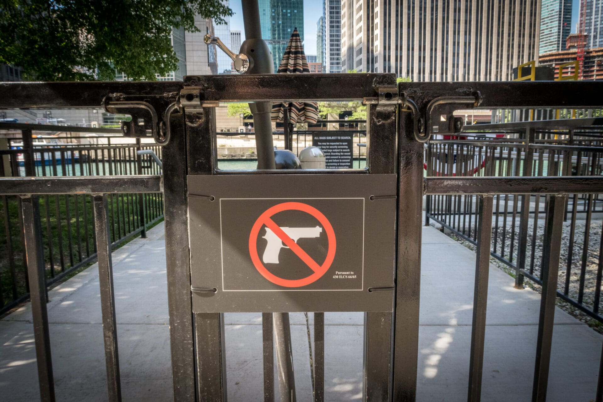 www.thetruthaboutguns.com
