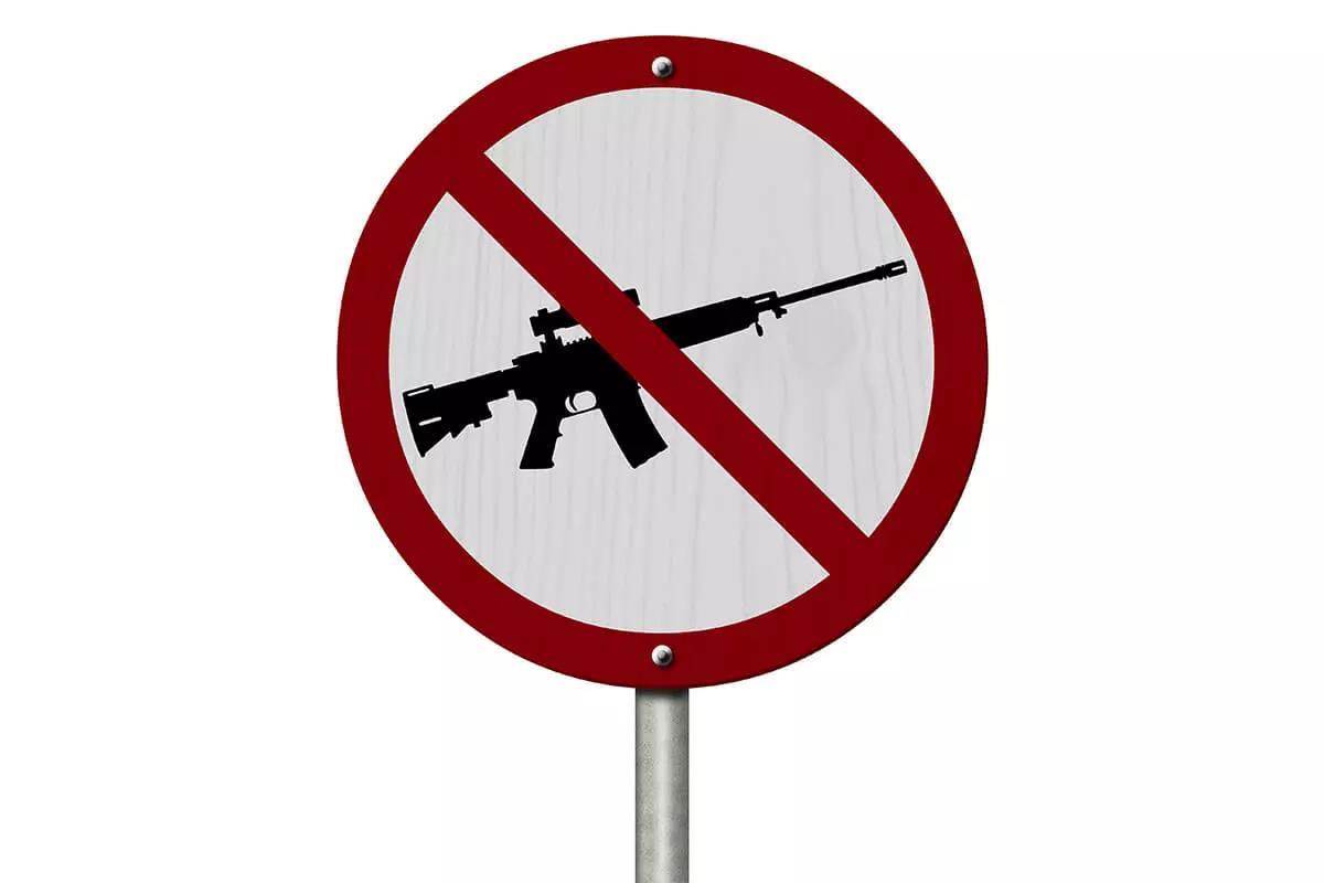 www.firearmsnews.com