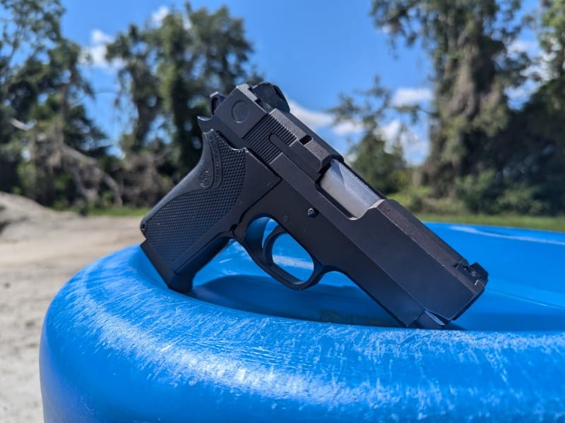 gunmagwarehouse.com