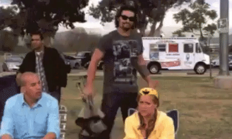 d1c9b3339950b2c5140aa33cfbfb5262.gif