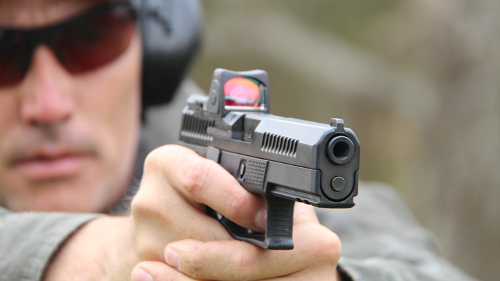 www.shootingillustrated.com