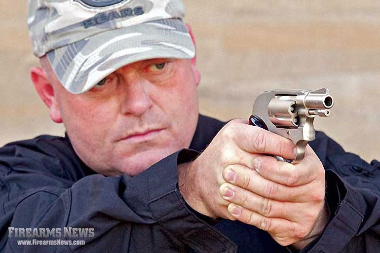 www.firearmsnews.com