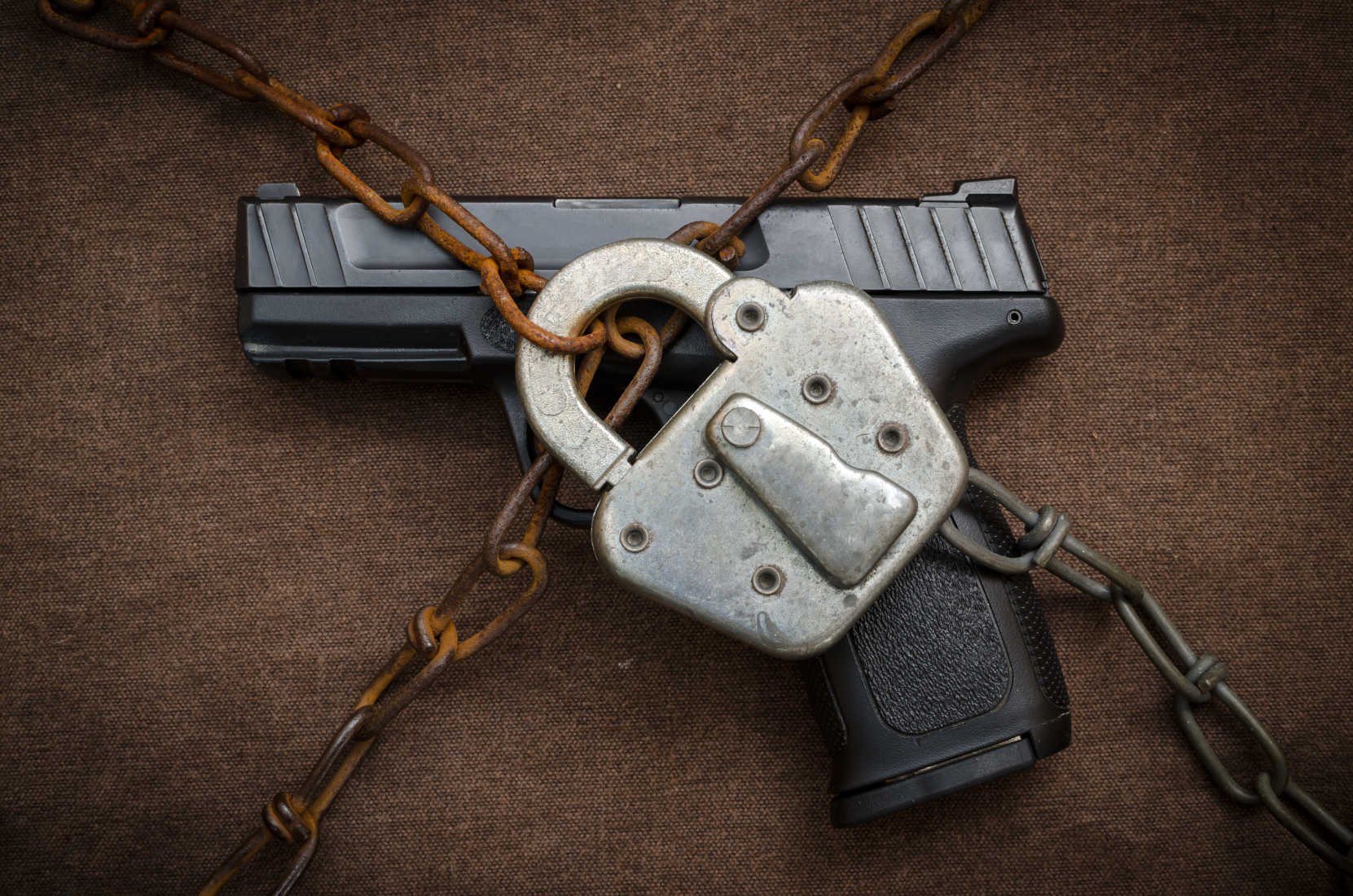 www.gunpowdermagazine.com
