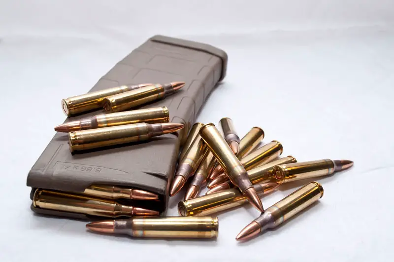556-bullet-ammo-magazine.jpg