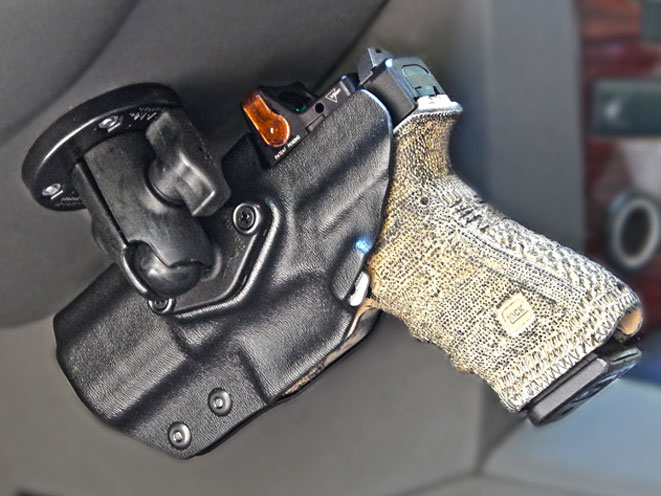 www.personaldefenseworld.com