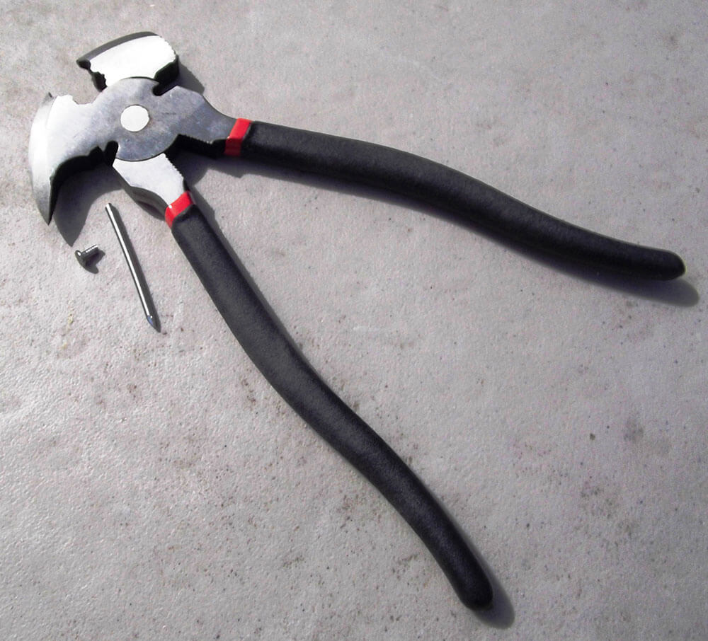 Fence pliers