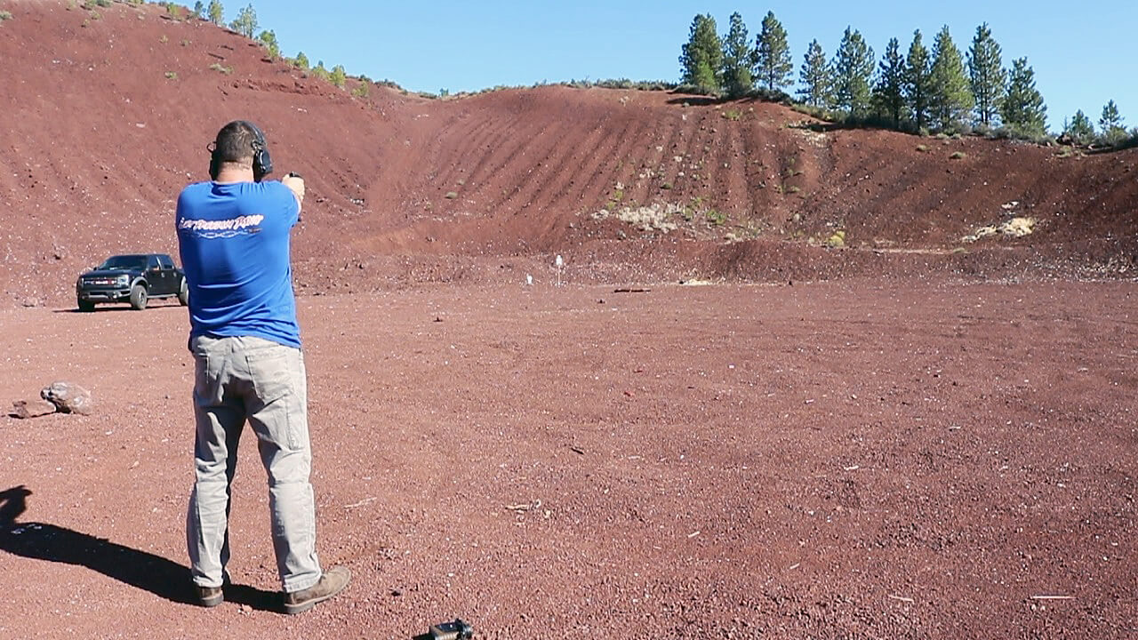 Long distance shooting with a .380 ACP pistol