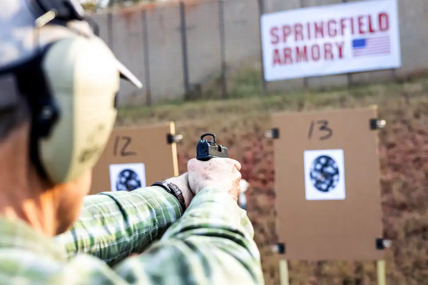 zeroing a pistol with sights and optic