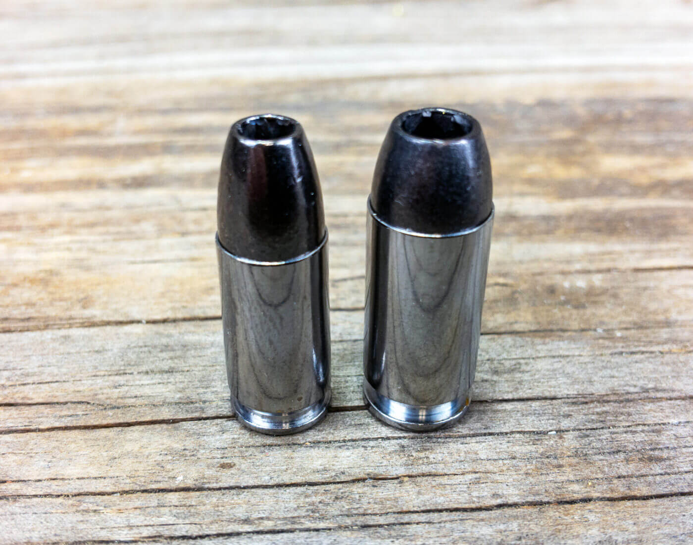 A comparison of the 9mm and .40 S&W cartridges